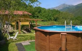 LA NOZAL (piscina, barbacoa, jardín...)